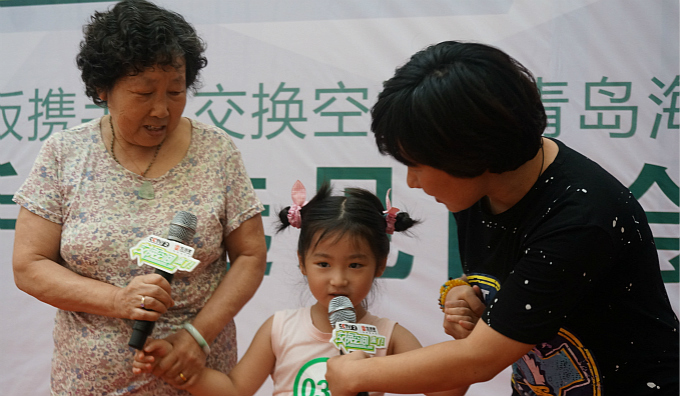 說明: （家庭海選現(xiàn)場1）.jpg