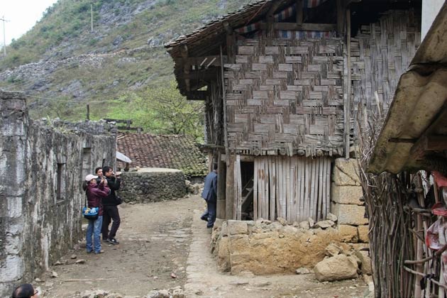 說(shuō)明: http://www.elegantliving.cn/UploadFile/images/news/2011/shenghuojiaaixinxiaozukaoch.jpg